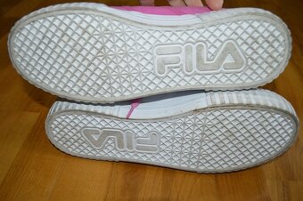 predam krasne damske tenisky FILA - 11