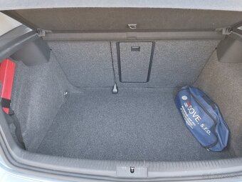 Volksvagen Golf - 11