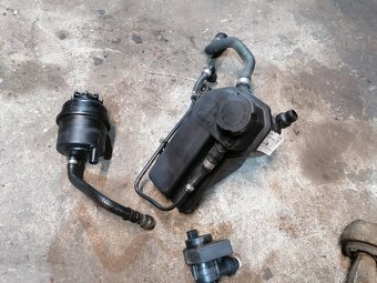 Nádoby na vodu olej bmw e60 E70 e53 e39 - 11