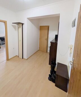 Exkluzívny 2-izbový byt, 65 m2 v centre mesta s parkovaním – - 11