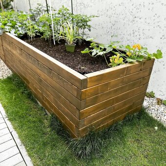 Vyrábame vyvýšené záhony na mieru - 11