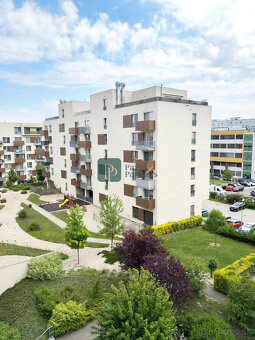 Predaj 2 izbový byt, novostavba, čiastočne zariadený, park.  - 11