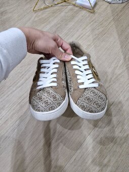 Guess cierne hnede bezove zlate monogram tenisky 36 a 38 - 11