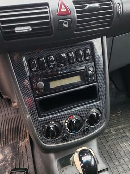 Mercedes Vaneo 1.7d - 11