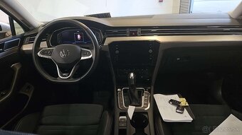 Volkswagen Passat Variant 2.0TDI - 11