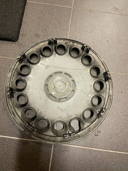 Predám puklice Alfa Romeo R15 – sada 4 kusy - 11