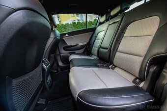 KIA SPORTAGE 1.6 T-GDI GT-Line 4WD A/T - 11