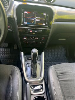 Suzuki vitara 1.6vvt 88kw r.v2017 AUTOMAT - 11