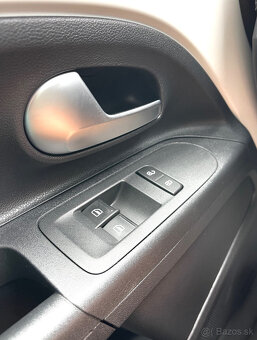 VW UP 1.0MPI,48kw,2021,odpočet DPH - 11