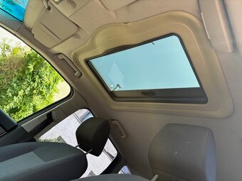 Ford C-Max 1,6 TDCi 80 kW M5 - 11
