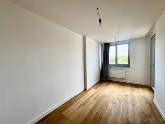 Zrekonštruovaný rodinný dom na predaj v Ivanke pri Dunaji - 11
