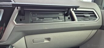 VW Touran 2,0 TDi 110Kw DSG 7miestny - 11