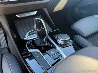 BMW X3 xDrive 20d - 11