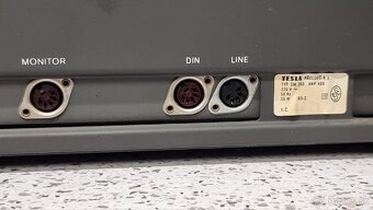 Magnetofon Tesla SM260 》Hi-Fi STEREO kazetový přehrávač - 11