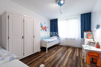 Na Predaj kompletne zariadený 3 izbový byt na Terase - 11