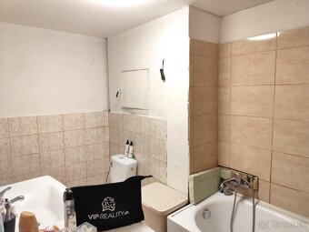 Na predaj 3 izbový byt - 11