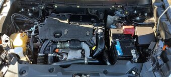 Peugeot 4008 1.6 HDi 4x4 Možný Leasing - 11