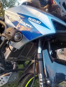 Suzuki  Vstrom 650 DL - 11