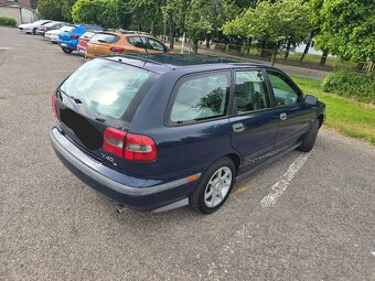 Volvo V40 1.8i Benzín + LPG (85kW - 116PS) - 11
