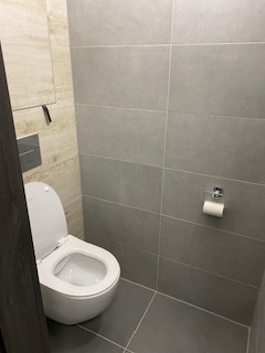 Prenajmem 2-izbový byt s parkovaním na Halalovke - 11