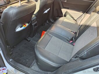 Toyora Corolla 1.6 Benzin + LPG, r.v. 2014, 317xxx km - 11