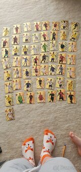 166 ks futbalovych kariet, album, kovova krabicka - 11