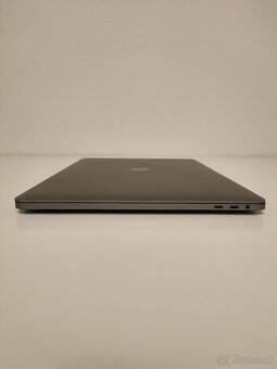 MacBook Pro 16" 2019 i7 2.6 GHz | 16 GB RAM | 512 GB SS - 11