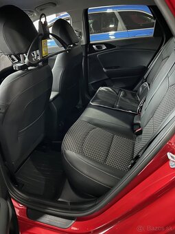 KIA Ceed 1,5 T-GDi 7DCT GOLD Gold+ MY25 - 11