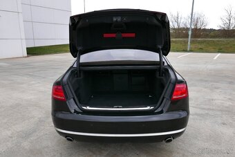 Audi A8 4.2 TDI Quattro - 11