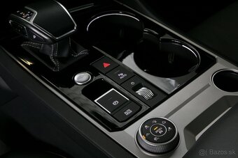 VW Touareg 3.0TDI 210kW R-line IQ 360 Dynaudio Panorama - 11