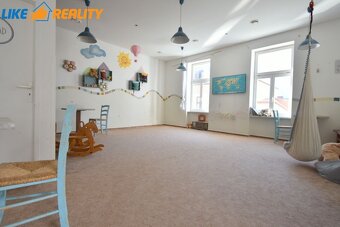 Prenájom komerčných priestorov, Martin – pešia zóna - 11