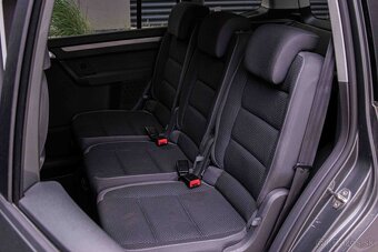 Volkswagen Touran 1.6 TDI Trendline - 11