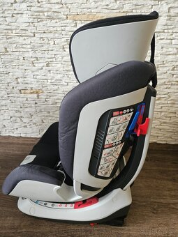 Autosedacka Chicco - 11