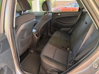 Predám Hyundai Tucson 2,0 CRDi 100kW 4x4 - 11