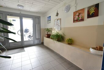 Malacky:Ponúkame priestranný 1 izb.byt Štúrova ul. - 11