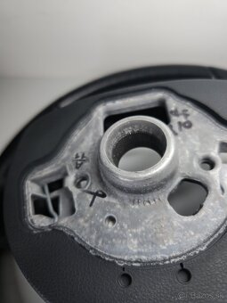 ŠPORTOVÝ VOLANT ŠKODA - 11