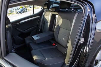 Škoda Superb 1.4 TSI 150k ACT Ambition - 11
