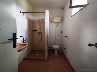 Predám rodinný dom v obci Iňa, okres Levice - 11