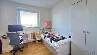 NA PREDAJ rodinný dom ,Mojmirovce - 11