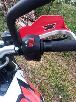 KTM 125 Duke ABS, r.v. 7/2015 - 11