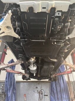 Ford Raptor RANGER 2,0 TDCi AWD, cena do pondelka 39 800€ - 11