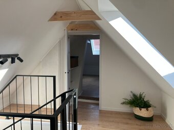 Kamenný dom v štýle vidieckeho loftu – Holíč, Kopčanská ul. - 11