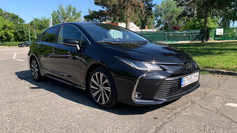 TOYOTA COROLLA 1.5 AT 10/2022 (záruka 5 rokov) - 11