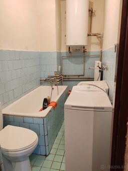 Rezervovaný.Na predaj rodinný dom v Dobšinej - 11