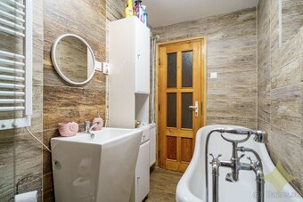 REZERVOVANÉ Zrekonštruovaná chalupa Dovalovo Liptovský Hrád - 11