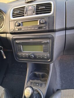 Škoda Roomster 1.2 - 16v - 11