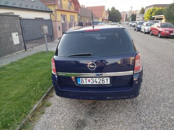 Opel astra H - 11