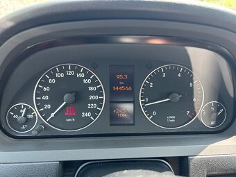 Mercedes-Benz A160 - 11