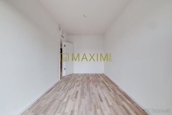 3 izbový apartmán s 2 balkónmi a parkingom v projekte Metrop - 11