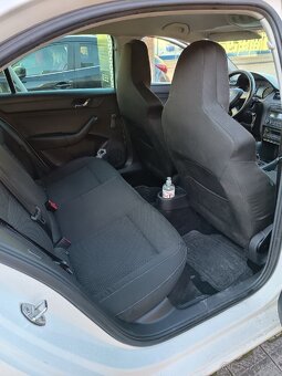 Škoda Rapid 1.2 tsi 63 kw - 11